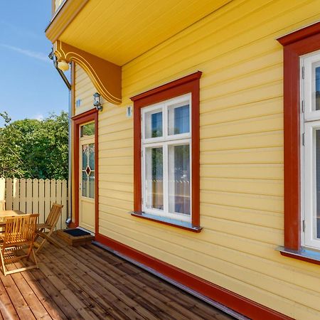 Villa Rosalie Pärnu Buitenkant foto