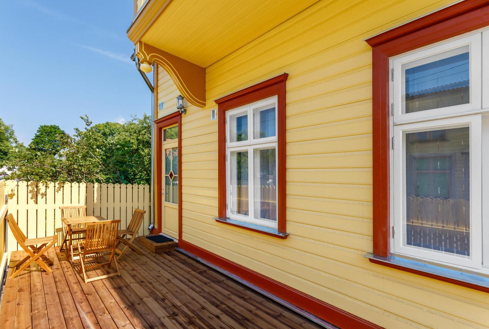 Villa Rosalie Pärnu Buitenkant foto