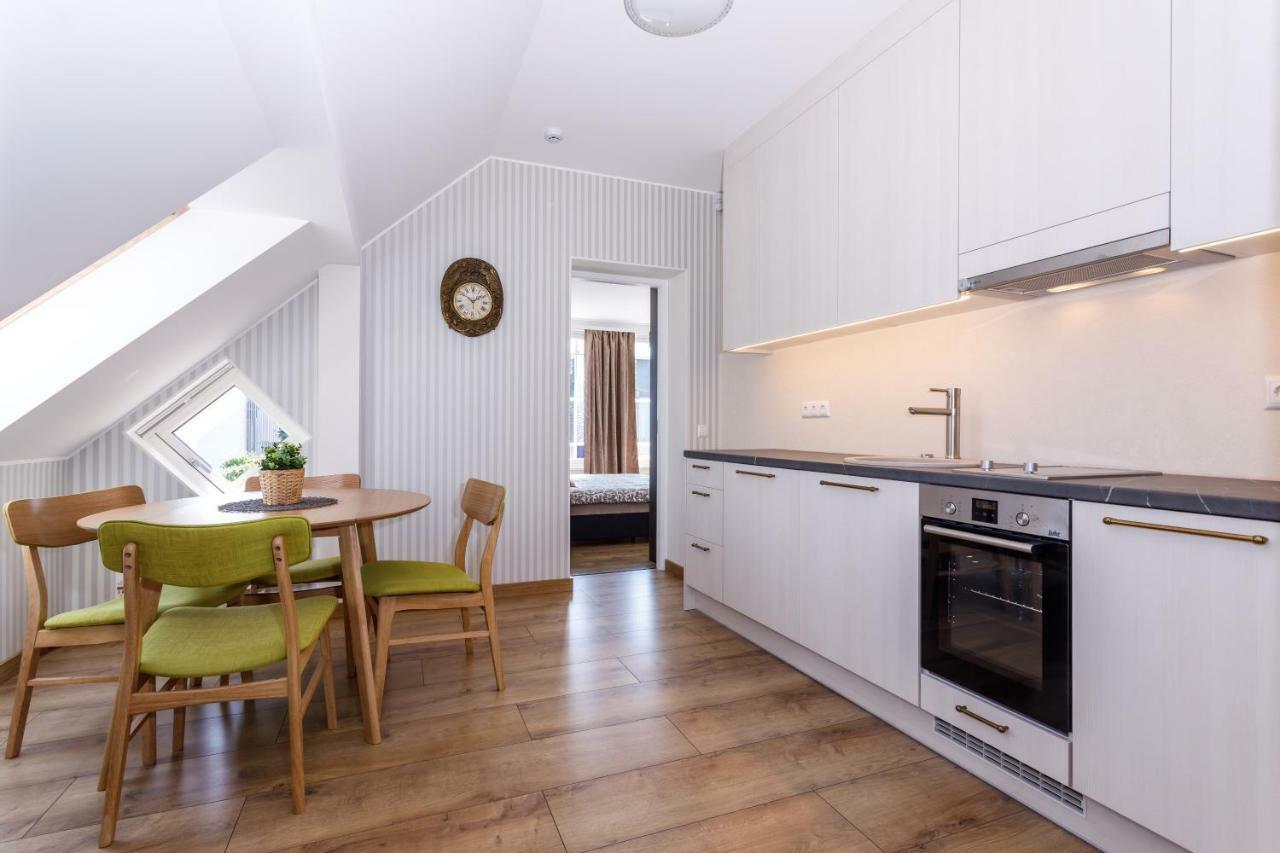 Villa Rosalie Pärnu Buitenkant foto